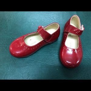 Pazitos Cherry Red Patent Mary Janes 24